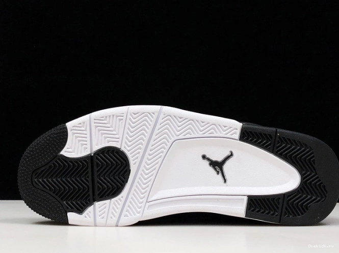 One Kick Jordan Royalty Air Black 4 Metallic Gold-White 308497-032 0814